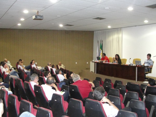 Imagem da notícia AUDITORES REFORMAM ESTATUTO DO SINDIFERN